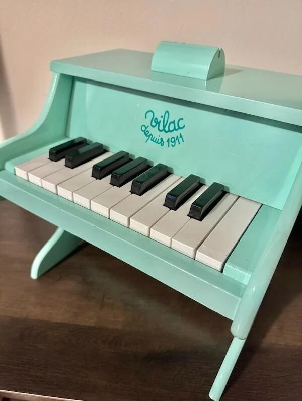 PIANO bébé 1 an