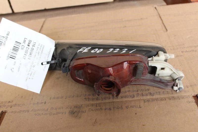 BMW 323i 2000 luz antiniebla pasajero derecho Foto 2 de 2