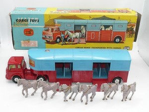 Corgi Chipperfields Circus for sale | eBay