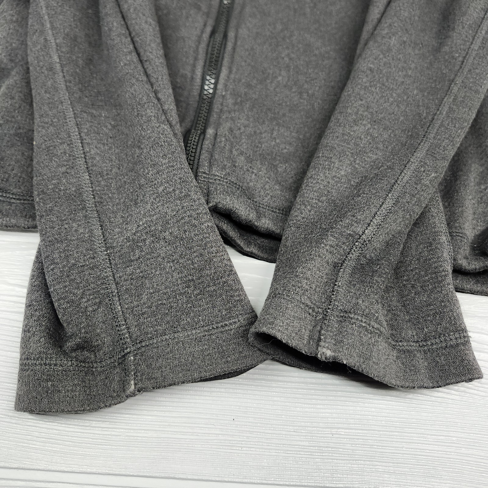 Helly Hansen Gray Full Zip Lightweight Jacket Wom… - image 4