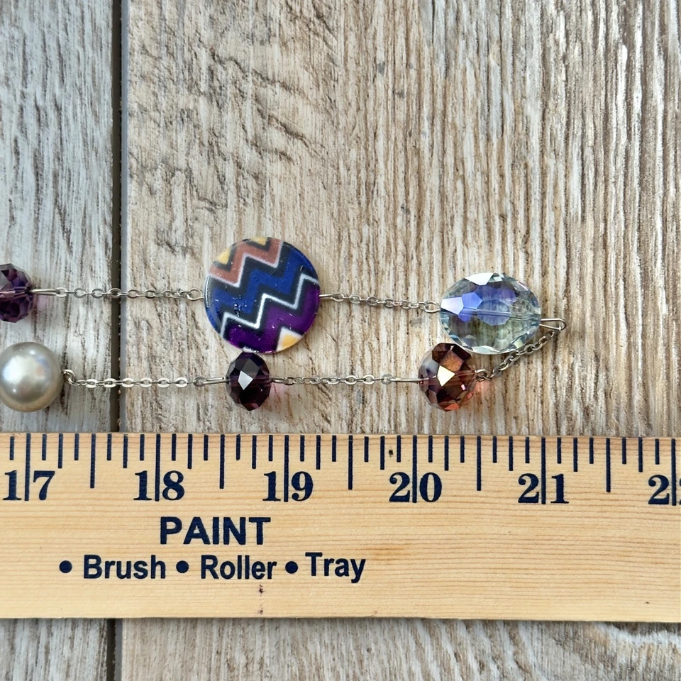 Collar de cadena con cuentas de materiales mixtos piedra vidrio plástico imitación perla tono plata Foto 2 de 4