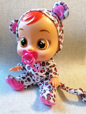   MC TOYS  Cry Babies Lea, Der Leopard Interaktive Puppe 