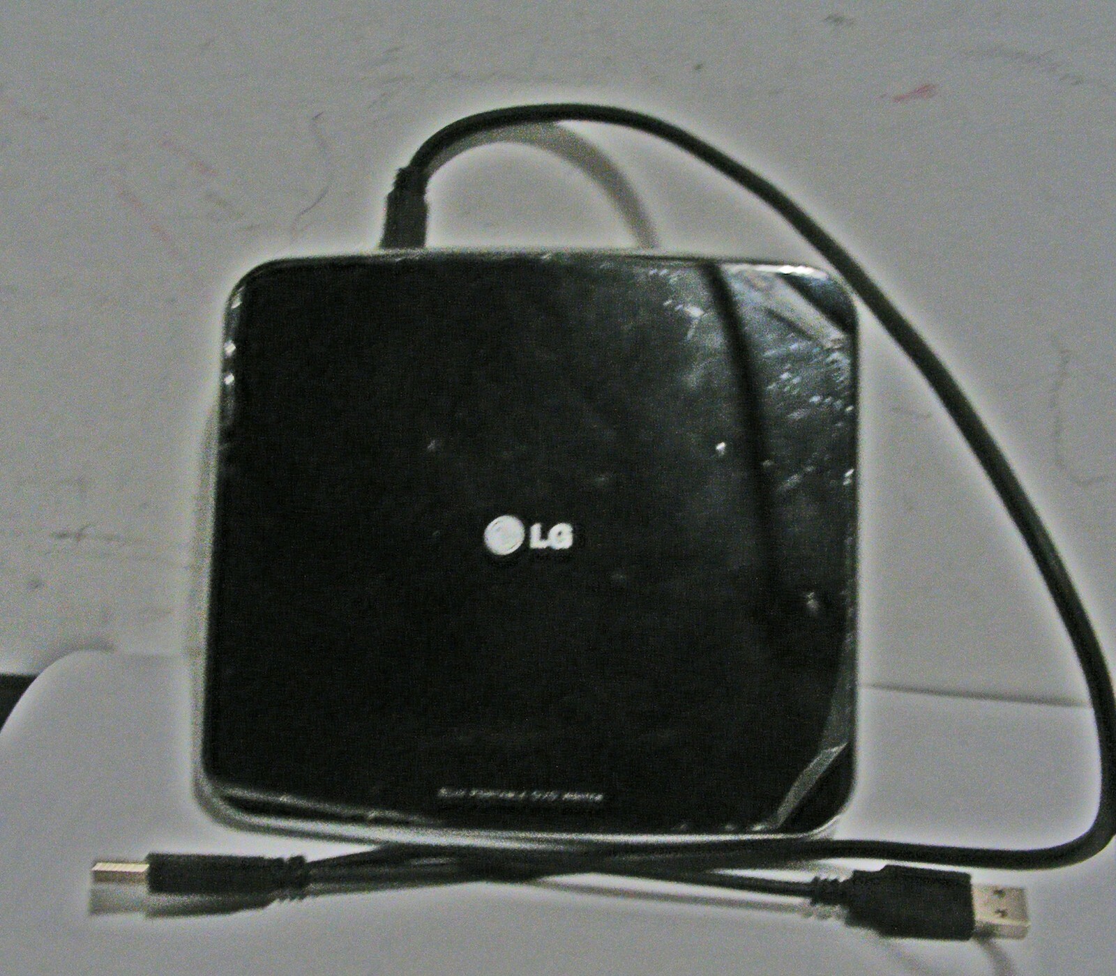 LG Slim Portable DVD Writer w cable, USB, plugandplay eBay