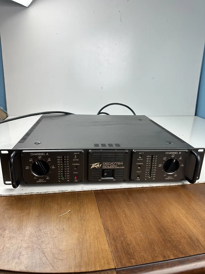 Peavey USA DECA/724 Digital Professional Stereo Power Amplifier One Line Fault - Image 2 of 4