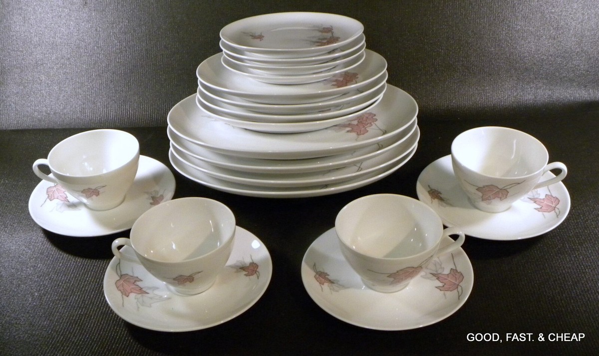 ドイツ製　Eschenbach　Bavaria　プレート　６枚　ヴィンテージ Vintage Eschenbach Bavaria Germany Danish Blue Floral Salad