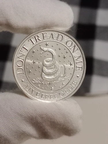 1/2 oz .999 Fine Silver Round – Intaglio Mint Don't Tread On Me Live Free Or Die