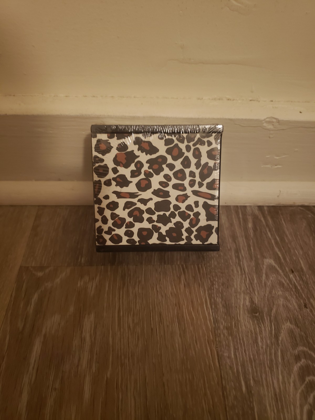 Trinket Box Safari Animal Print Attached Lid 3½ x 3½ x 1¾ inches Brand New Seal