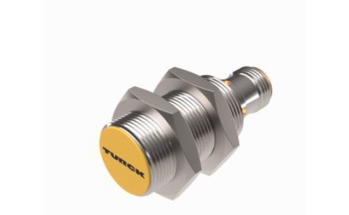 46150 Turck Inductive Proximity Sensor; Normally Open 3 Wire DC Self Contained;