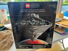 LEGO 75252 Star Wars UCS Imperial Star Destroyer (New Sealed In Box) - Free Ship