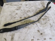 Mercedes Benz T245 Wischerarme Scheibenwischer links rechts A1698200240 B-Klasse Mercedes Benz T245 Wischerarme Scheibenwischer links rechts A1698200240 B-Klasse
