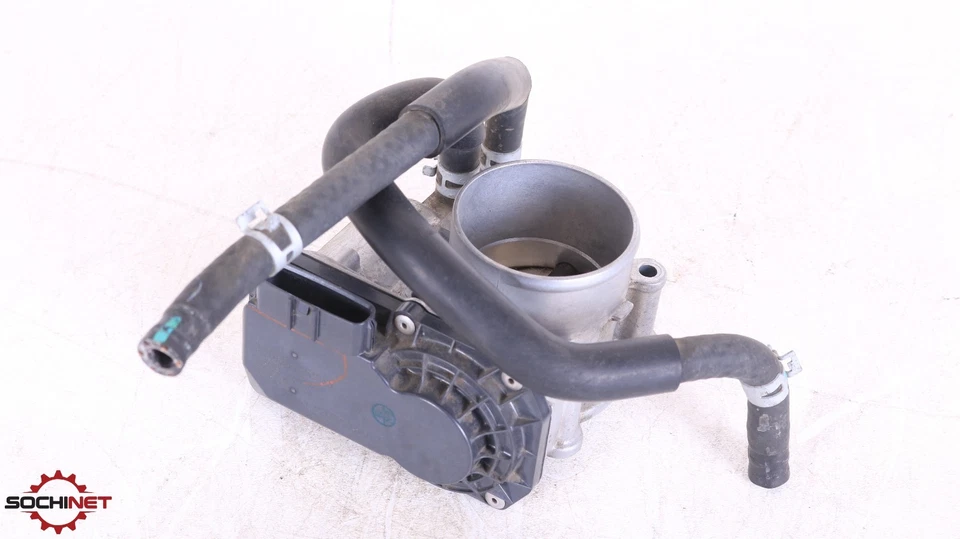 Conjunto de válvula de carrocería de acelerador Lexus ES300h 2013-2018 OEM 22030-36020 Foto 2 de 4