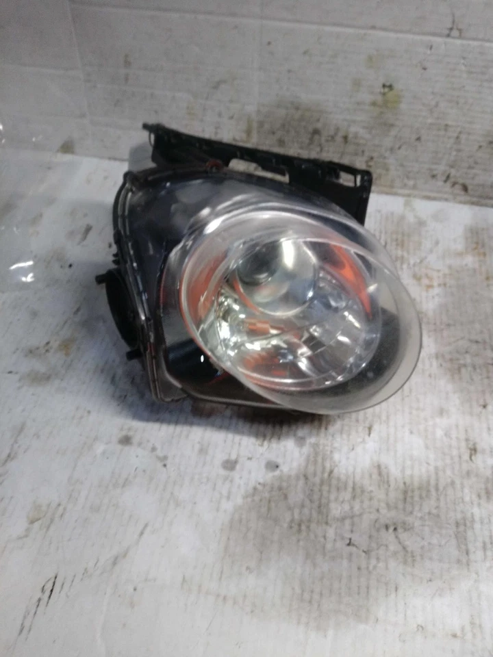 Conjunto de faros derechos Nissan JUKE 2016 blanco OEM 242939 88 k millas Foto 2 de 4