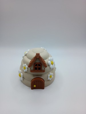 3D Printed Jiggle Pet Beehive Habitat and 4 Bees