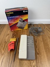 VINTAGE 1990 AT T CORDLESS 5200 TELEPHONE IVORY W/ALL BOX CONTENTS TESTED WORKS