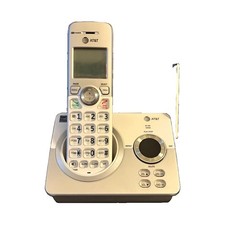 AT T DECT 6.0 Cordless Phone Answering System Caller ID 1 Handset Silver