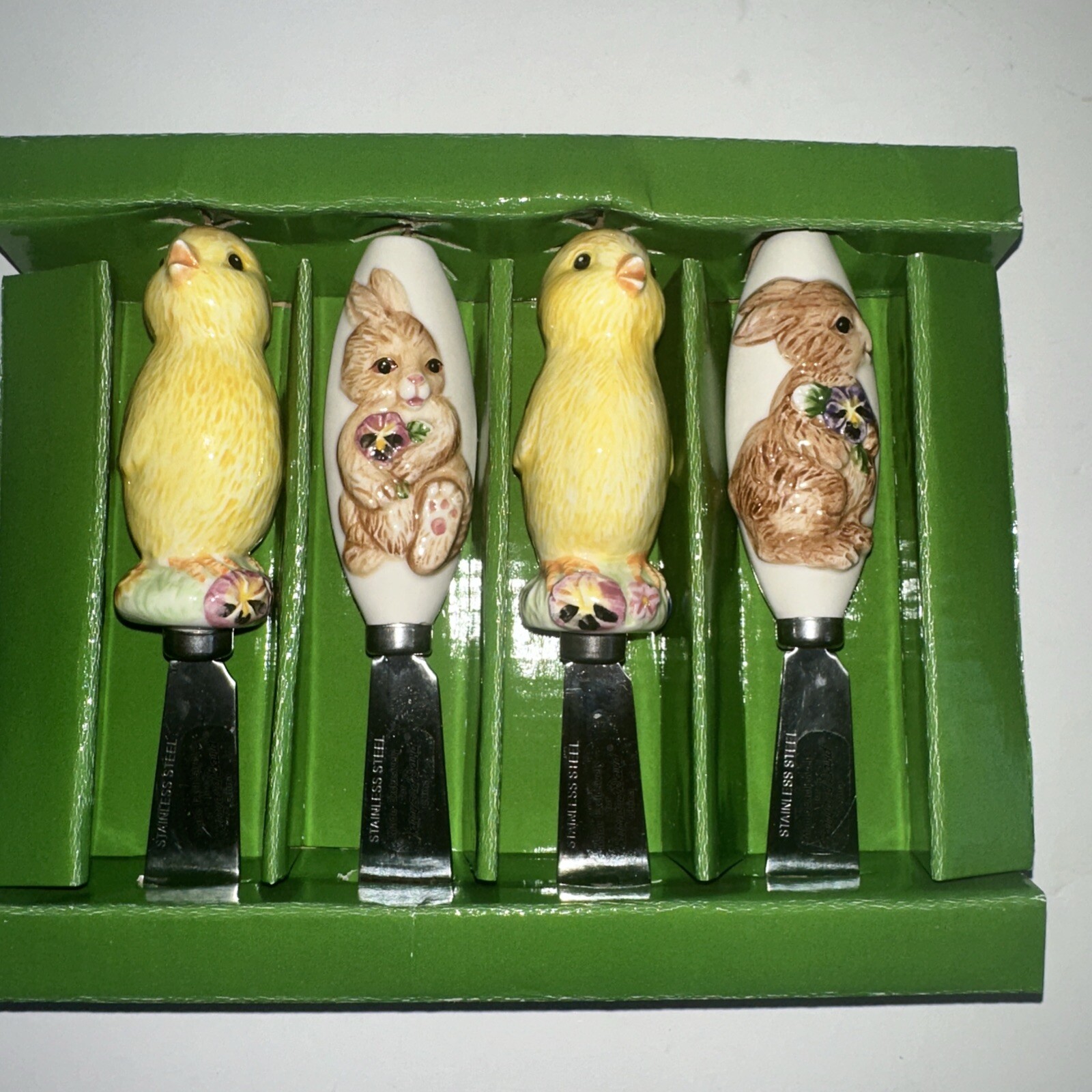 Harry And David Easter Décor Chicks & Bunnies 4 Ceramic Sterling Knife Spreaders