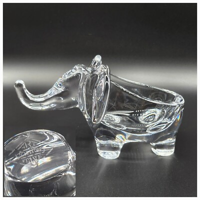 Vannes Le Chatel France Crystal Art Glass Elephant Candy Bowl Dish Jewelry Dish