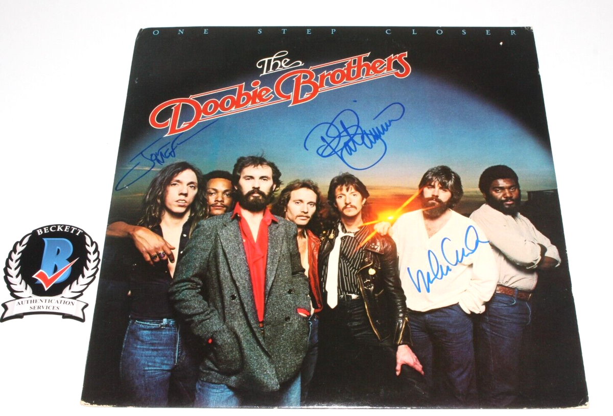 【レア】Doobie Brothers 1996年ツアーメンバー勢揃い サイン THE DOOBIE BROTHERS BAND SIGNED 'ONE STEP CLOSER' ALBUM VINYL