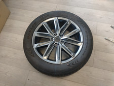LEXUS LBX 18" ALLOY WHEEL AND TYRE PART NUMBER 4261A-52030 (AP87W)