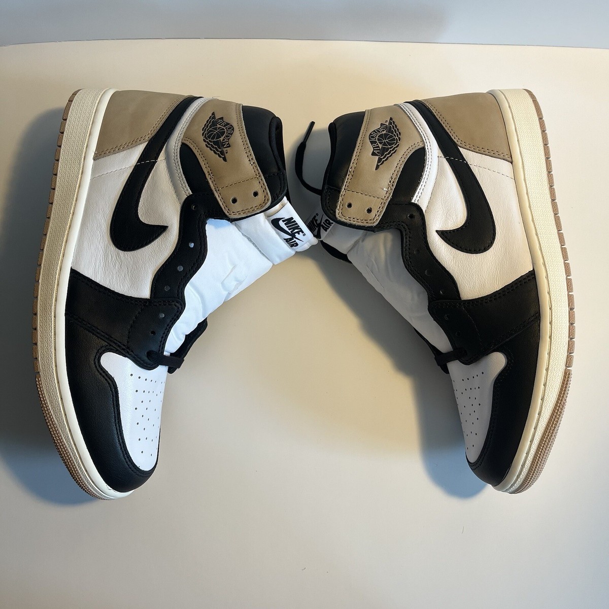 Nike Air Jordan 1 Retro High OG Latte M-10.5/W-12 Shoes NEW