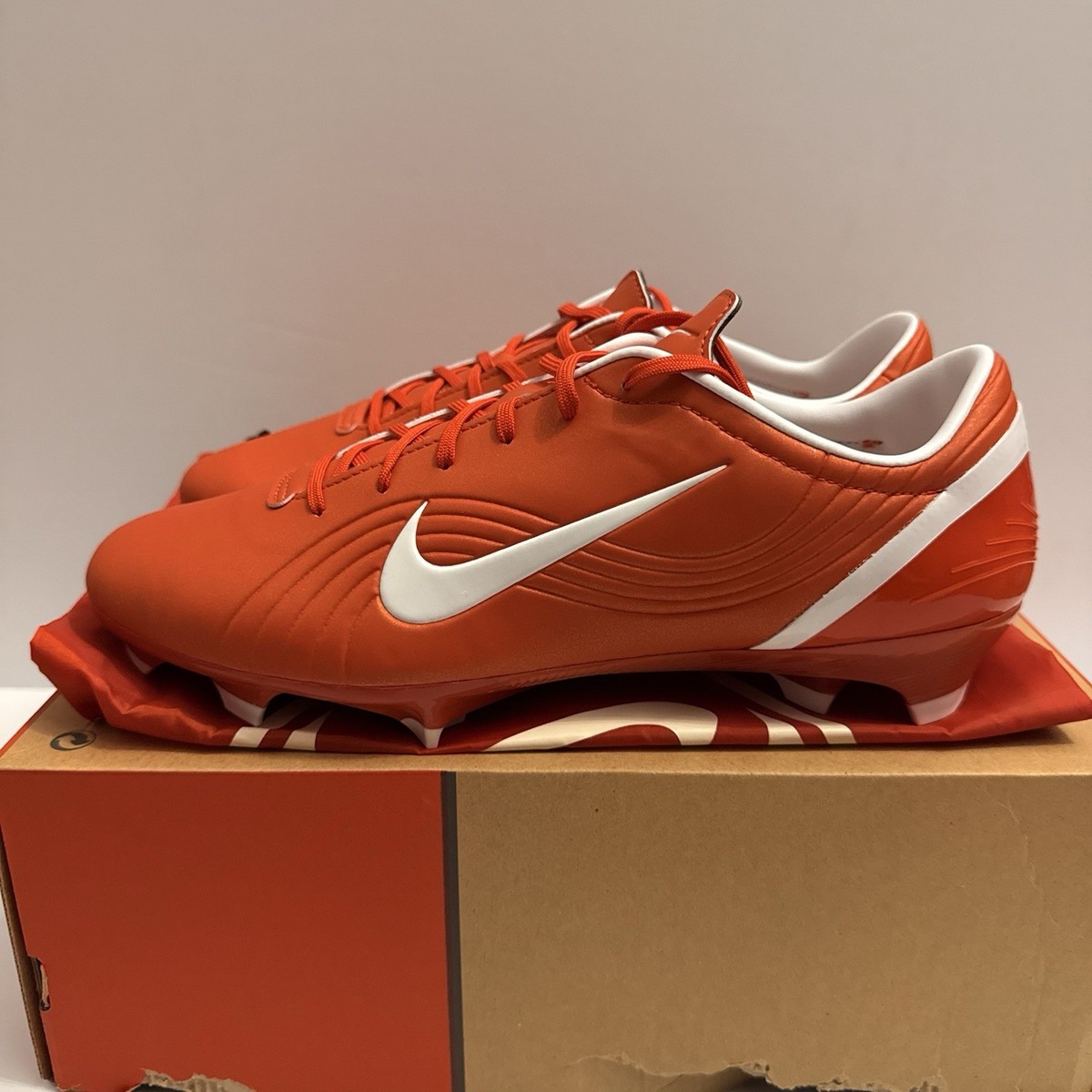 Size 11 - Nike Zoom Mercurial Vapor 1 RGN SE Shock Orange for sale