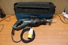 Erbauer ERA568RSP 1100W Electric Reciprocating Saw 110V with carry case
