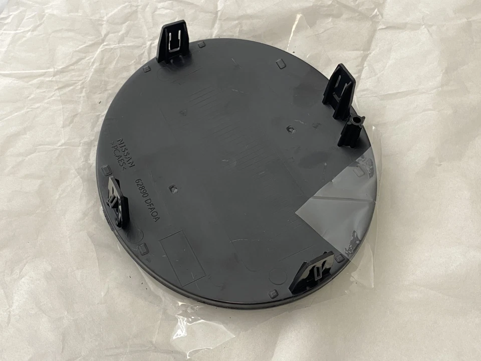 Nissan Sentra 2020-23 parrilla emblema logotipo radar ACC 62890-6LH0A | Entrega gratuita Foto 3 de 4