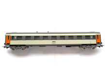 Voiture Jouef Voyageurs SNCF Type Corail B9C9 ux 2ème Classe Référence 5362