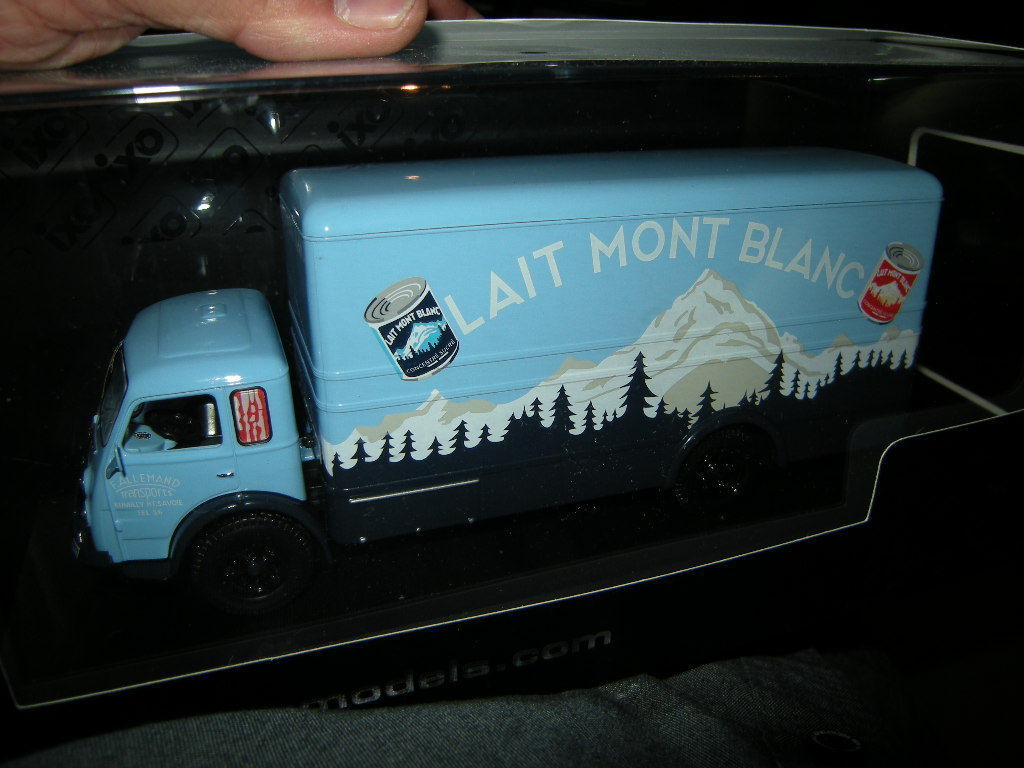 1 43 Ixo Renault Faineant 1955 Lait Mont Blanc Nº 005 Neuf dans sa boîte 1 43 Ixo Renault Faineant 1955 Lait Mont Blanc Nº 005 Neuf dans sa boîte