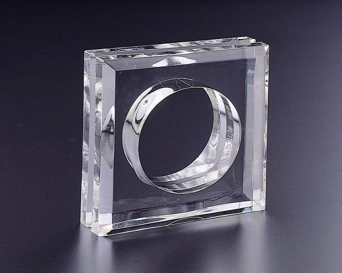 Huang Acrylic Square Napkin Ring, Set of (4041)