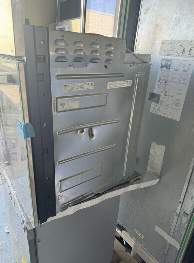 Thermador Masterpiece Series ME301YP 30" Single Smart Electric Wall