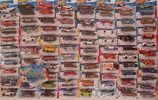 HOT WHEELS • 2023 • verschiedene Modelle,  zum aussuchen