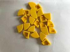 LEGO- NEW-25269- YELLOW-TILE ROUND 1 X 1 QUARTER -25 PIECES