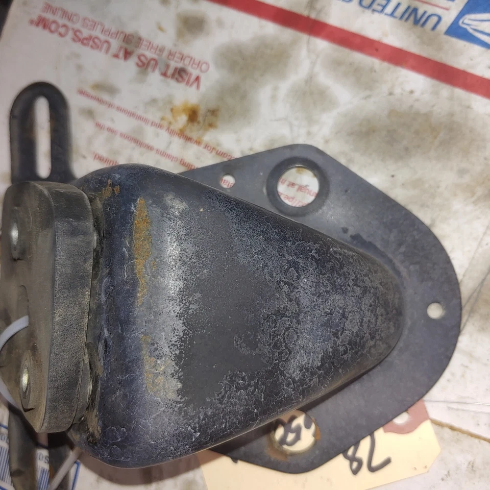 1978 Kawasaki KZ650D1  220-40839  tail light bracket with rubber bushing - Image 4 of 4