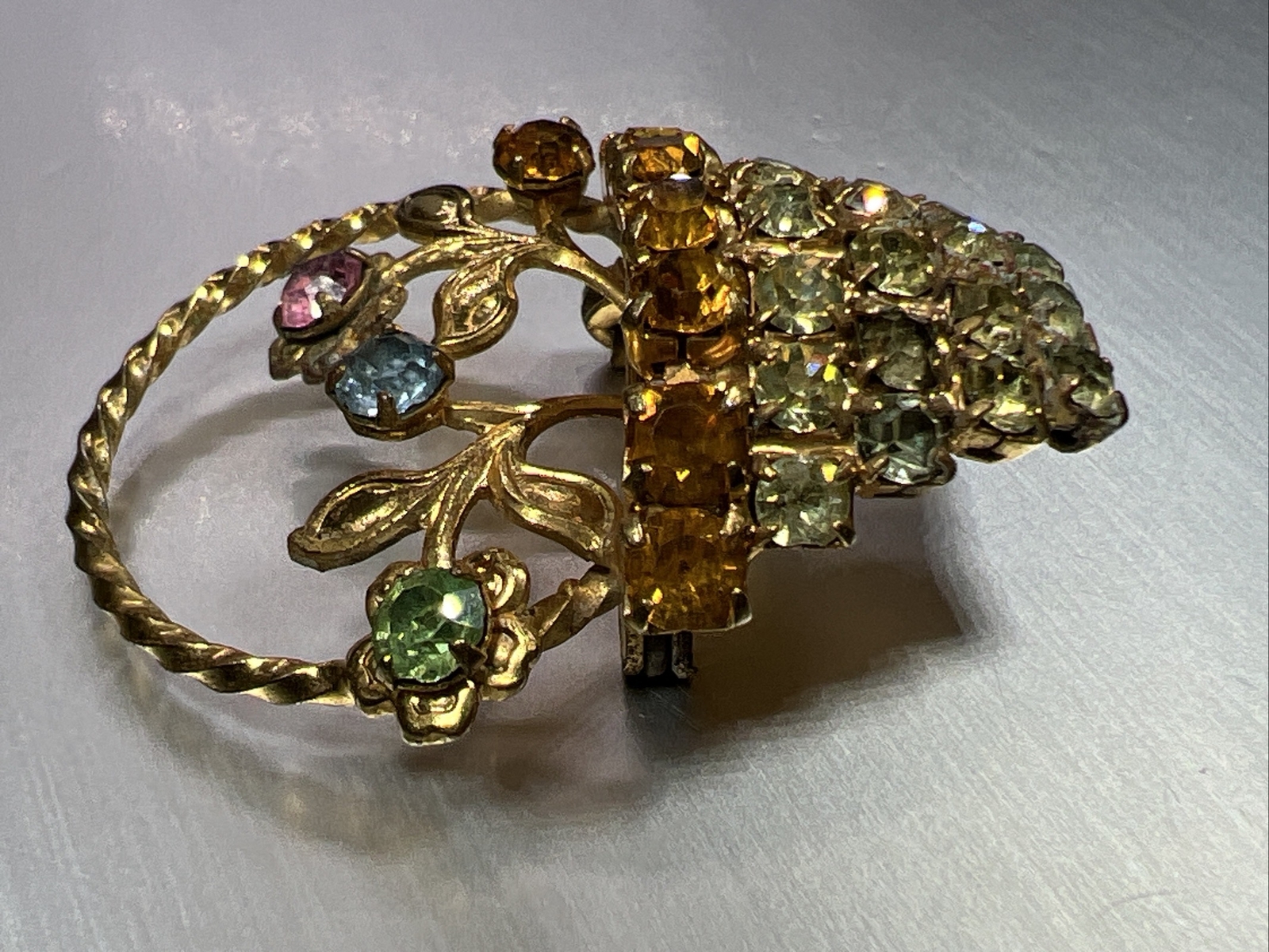 Vintage Spring Basket Brooch Easter - image 9