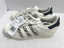 adidas gazelle silver green womens adidas Superstar 82 - Cloud White/Core Black