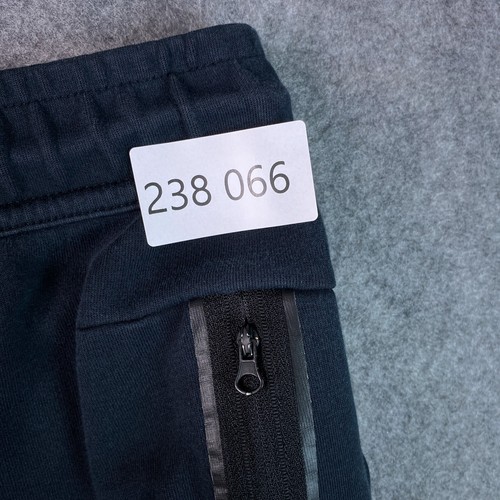 Nike Sportswear Boys XL Black Tech Fleece Jogger Pants CU9213-010 - Picture 14 of 14