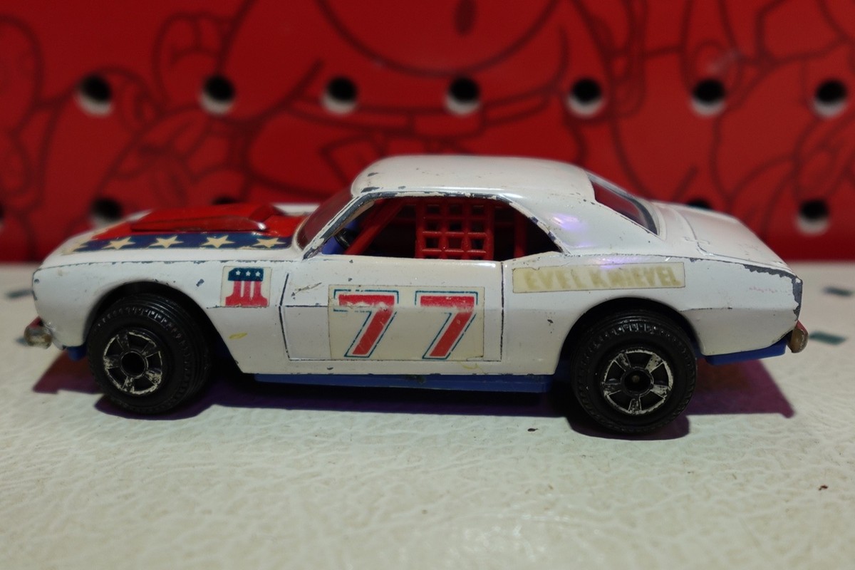 Vintage 1976 Ideal Die Cast Evel Knievel Super Stock Car 77 Camaro