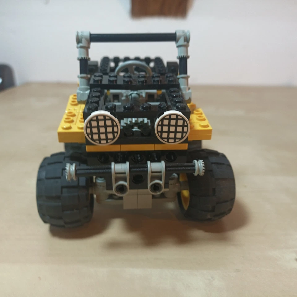 LEGO Technic 8816 Off-Road Rambler, photo 2 of 5