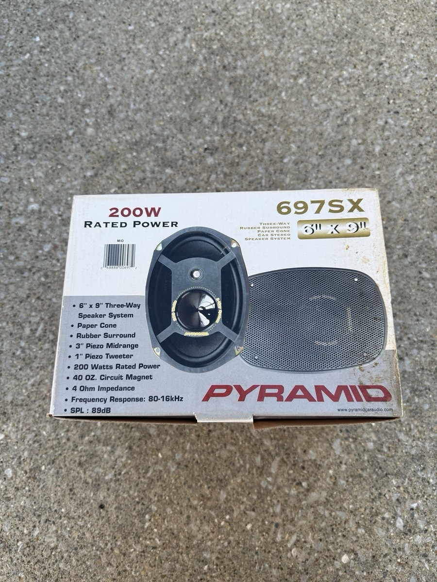 Pyramid 697SX vintage 200 Watt 6x9 3-way Car Stereo Speakers Pair