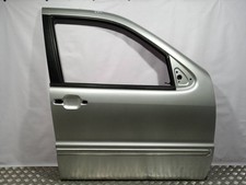 Porte avant et accessoires Mercedes 400