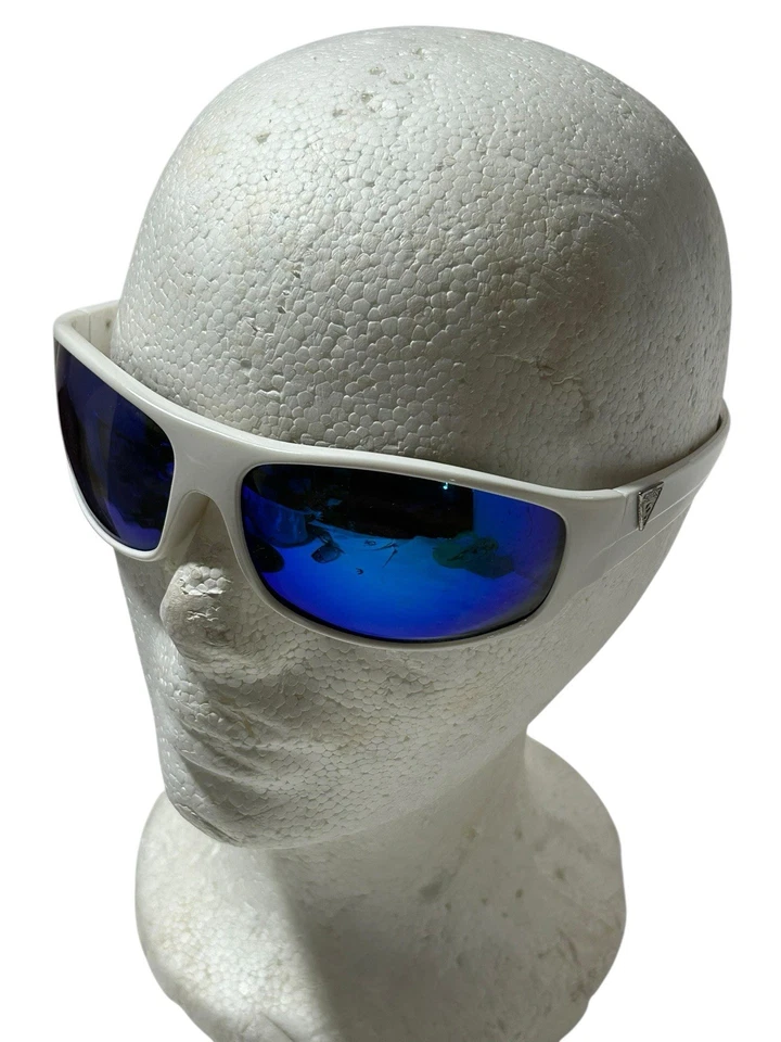 Vintage GUESS Triangle LOGO DESIGNER  MIRRORED BLUE LENSES SUNGLASSES - Image 2 of 4