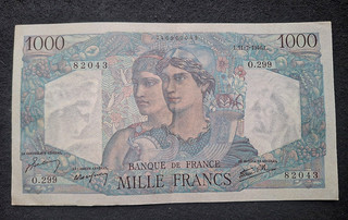 TRES BEAU 1000 FRANCS MINERVE ET HERCULE DU 11 7 1946 non épinglé.