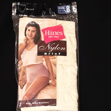 Vtg NOS Hanes Her Way 1999 Nylon White Lace Silky Brief Panties Sz 8 42-43" HIP