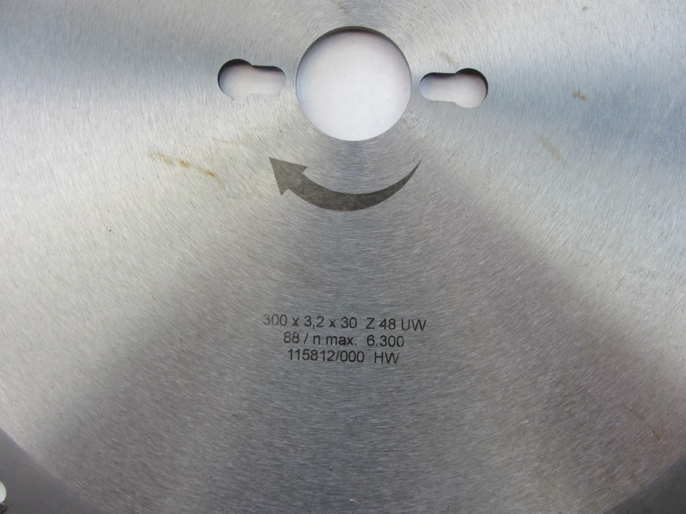 HM/Widia Lame De Scie Circulaire 300 x 30 48 Dents Pour Bois - Photo 2/3