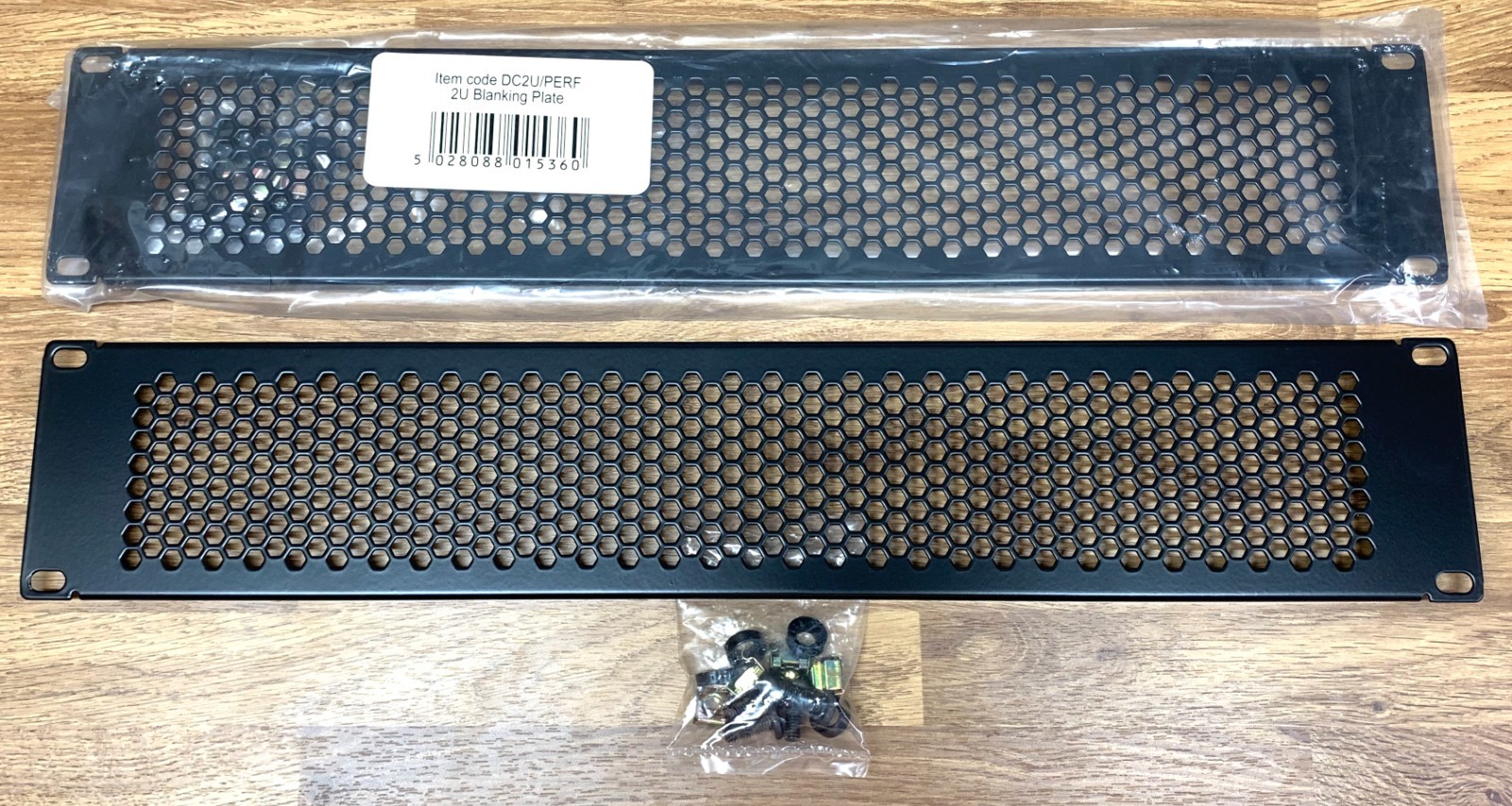 5x Kauden 2HE Metall Lochbleche für 19" Rackmontage Netzwerkschrank