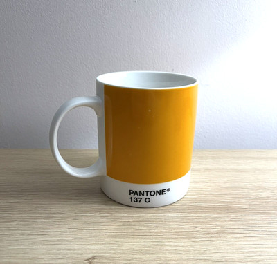 Pantone 137 C Orange Tee / Kaffeebecher - Made from Bone China