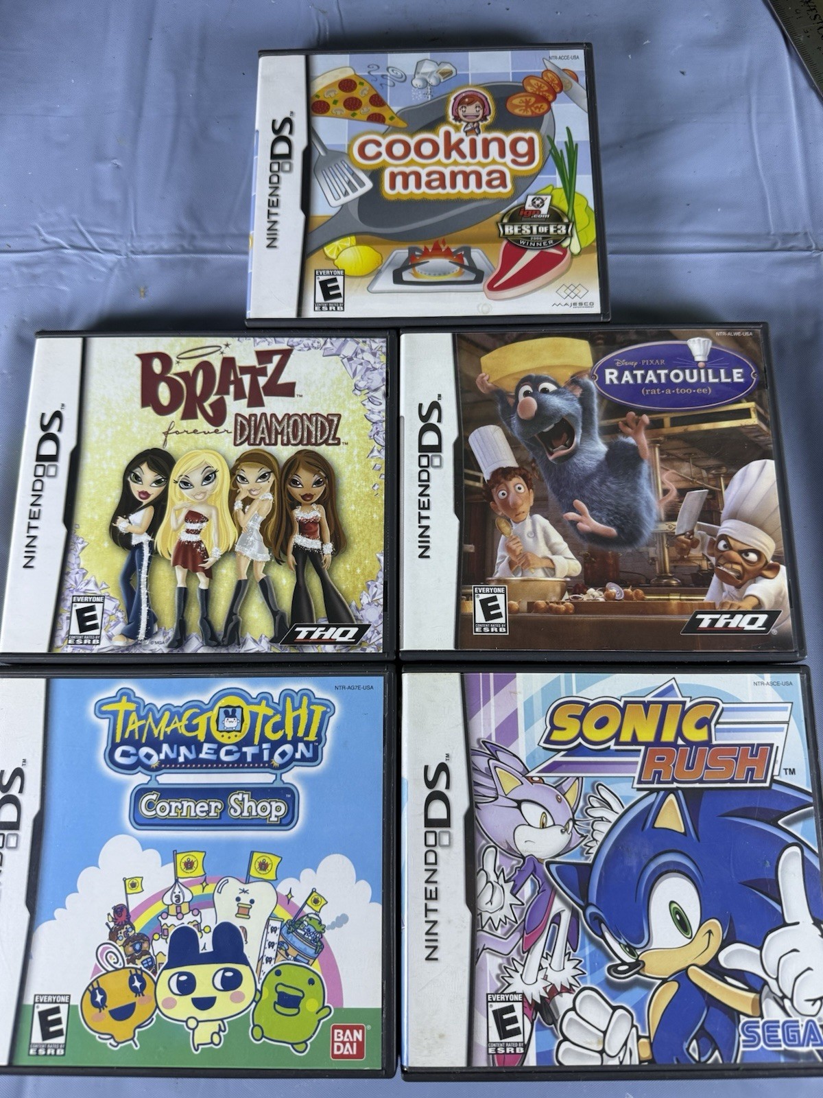 Lot Of 5 Nintendo DS Case Only  With 3 Manual *No Game*