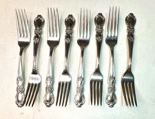 1847 Rogers Bros IS Silverplate Flatware Heritage -Set of 8 Dinner Forks