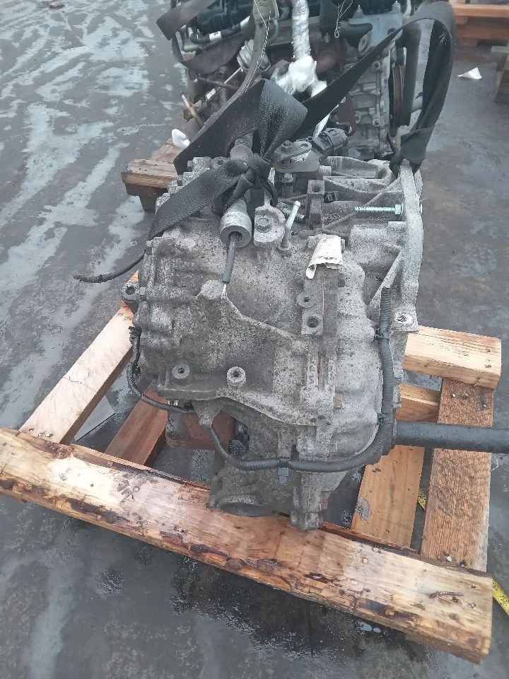 Used Automatic Transmission Assembly fits: 2015 Nissan Altima AT 3.5L 6 cylinder Foto 3 de 4